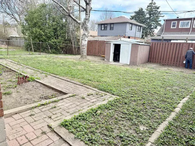 Additional image 44 of 57 Moorecroft Cres