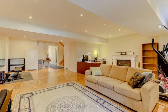 Additional image 30 of 217 Wilfred Ave