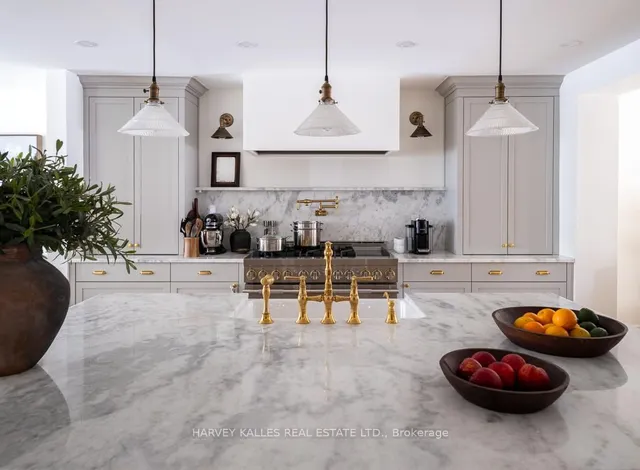 Additional image 16 of 516 St Clements Ave