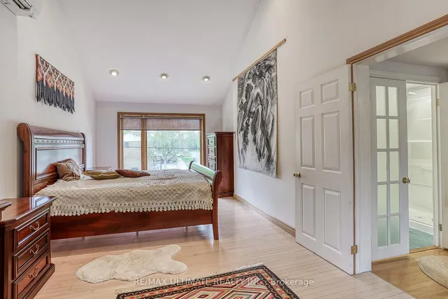 Additional image 24 of 103 Weir Cres