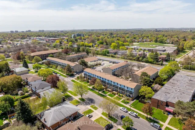 Additional image 25 of 35 Breckenridge Dr Unit 16