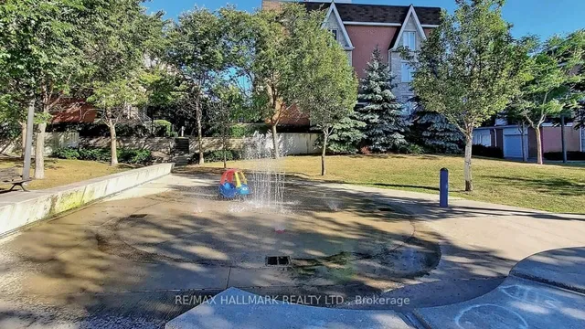 Additional image 39 of 38 Joe Shuster Way Unit 721