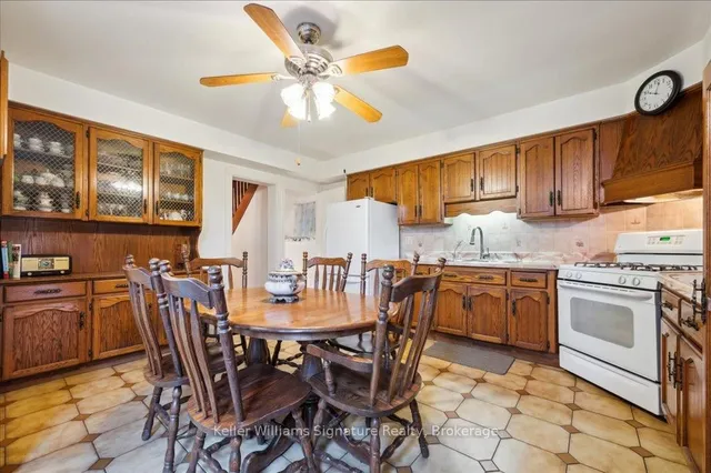 Additional image 10 of 310 Catharine St