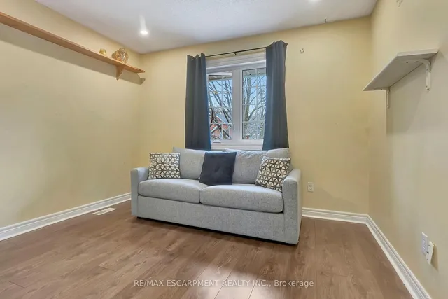 Additional image 20 of 2252 Walker's Line Unit 4