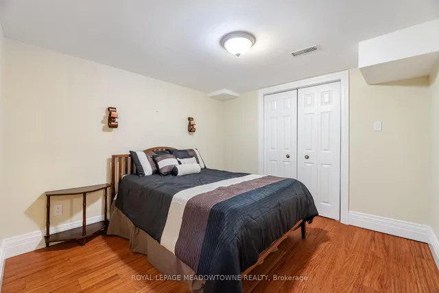 Additional image 43 of 915 Gaslight Way