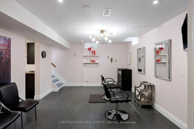 Additional image 31 of 22 Carmel Cres