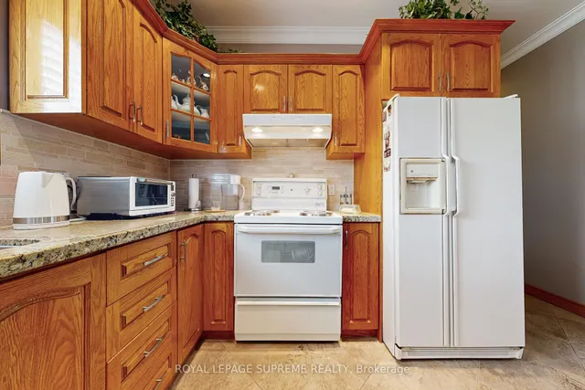 Additional image 20 of 10 Freeman Rd