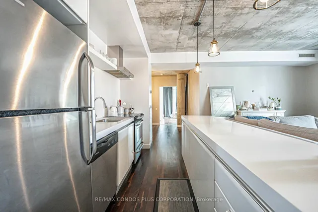 Additional image 16 of 75 Portland St Unit 424