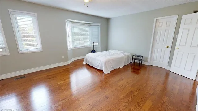 Additional image 21 of 438 Ojibway Trail