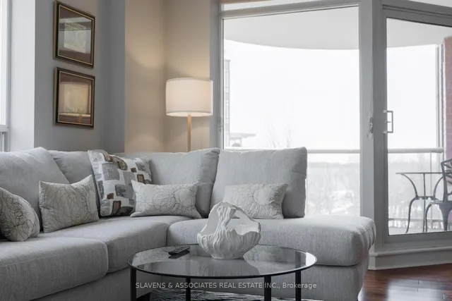 Additional image 10 of 550 Queens Quay Unit 625