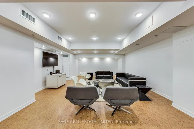 Additional image 19 of 1205 Queen St Unit 604