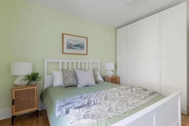 Additional image 24 of 24 Hyde Park Ave