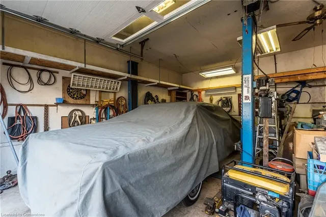 Additional image 38 of 15 Henry St