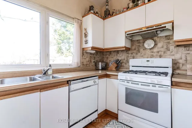 Additional image 16 of 35 Cobden St