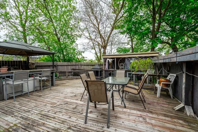 Additional image 40 of 12 Rossmore Ave