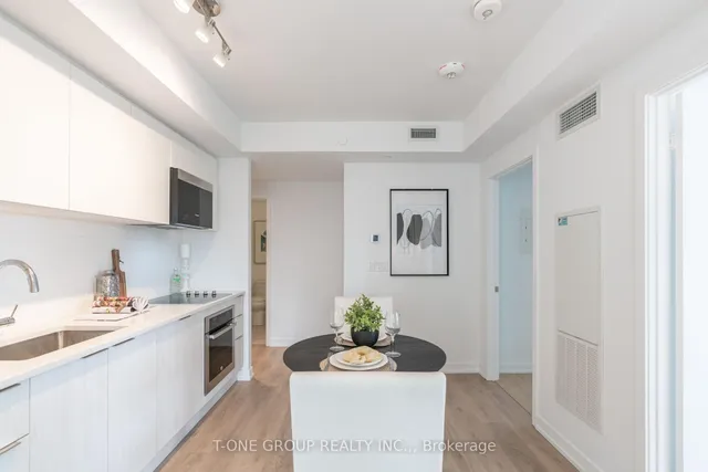 Additional image 15 of 2031 Kennedy Rd Unit 1222