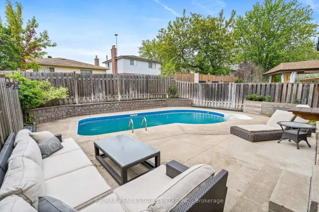 Additional image 47 of 834 Merritt Dr