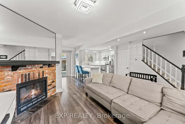 Additional image 16 of 380 Woodlawn Cres