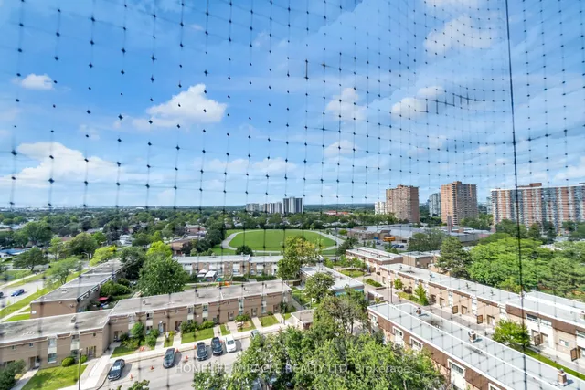 Additional image 30 of 49 Silverstone Dr Unit 1108