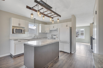 Additional image 3 of 20 Fieldstone Blvd.