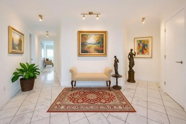 Additional image 3 of 2181 Yonge St Unit 3103