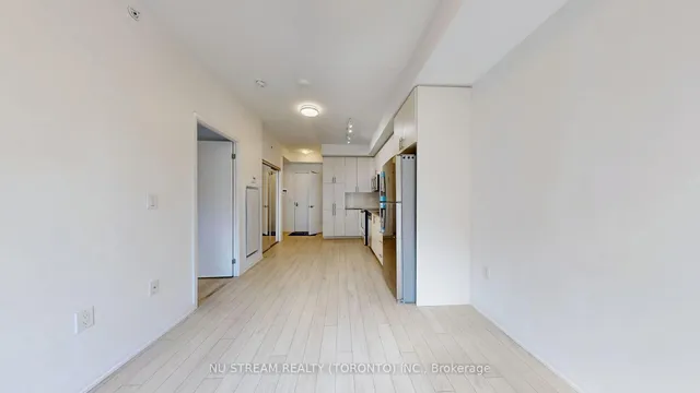 Additional image 9 of 3091 Dufferin St Unit 613