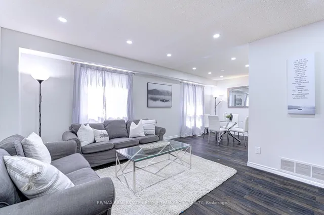 Additional image 7 of 10 Menoke Crt