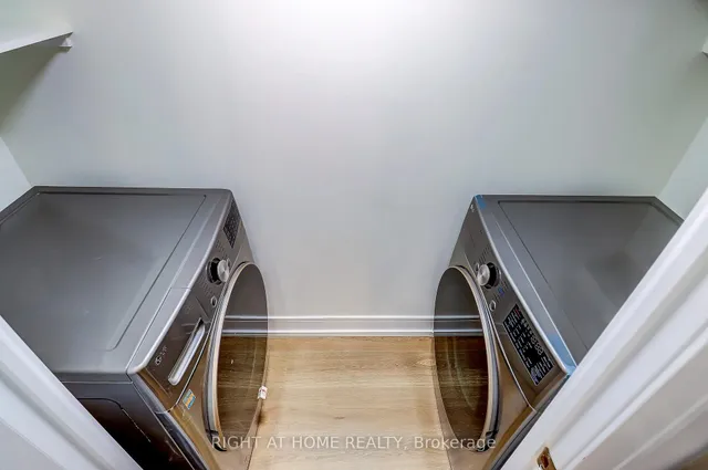 Additional image 21 of 130 Carlton St Unit 1207