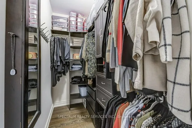 Additional image 19 of 35 Chaumont Dr