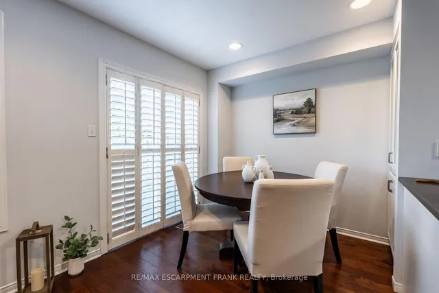 Additional image 23 of 83 Foxborough Dr