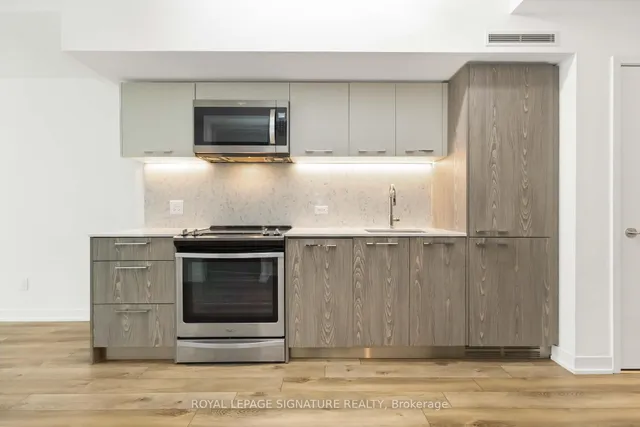 Additional image 16 of 30 Baseball Pl Unit 609