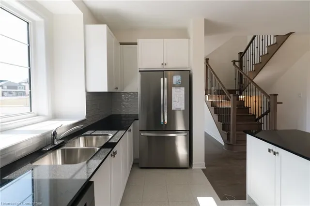 Additional image 10 of 3930 Leonardo St