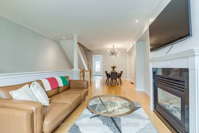 Additional image 8 of 17 James Stock Path