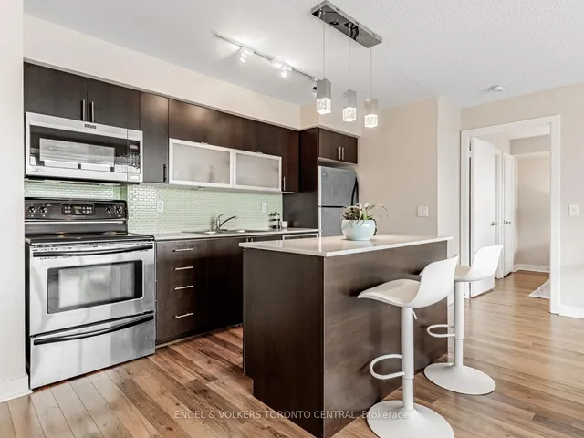 Additional image 4 of 80 Western Battery Rd Unit 1507