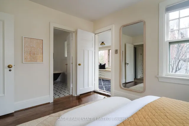 Additional image 29 of 57 Castle Frank Rd