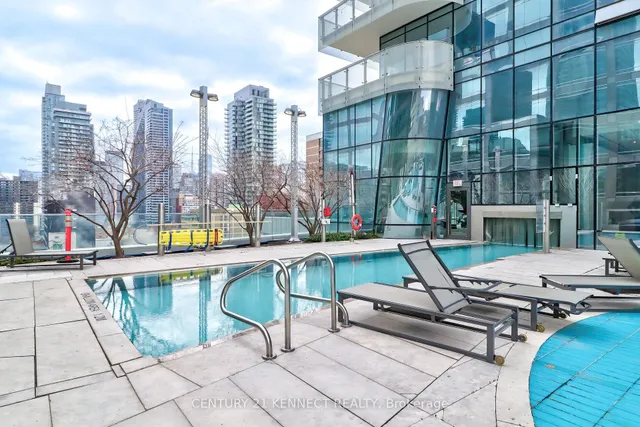 Additional image 27 of 1 Bloor St Unit 526