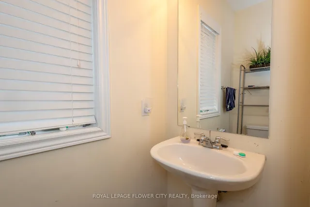 Additional image 17 of 8 Washburn Rd