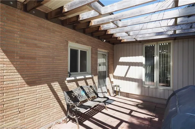 Additional image 35 of 13 Marketa Cres