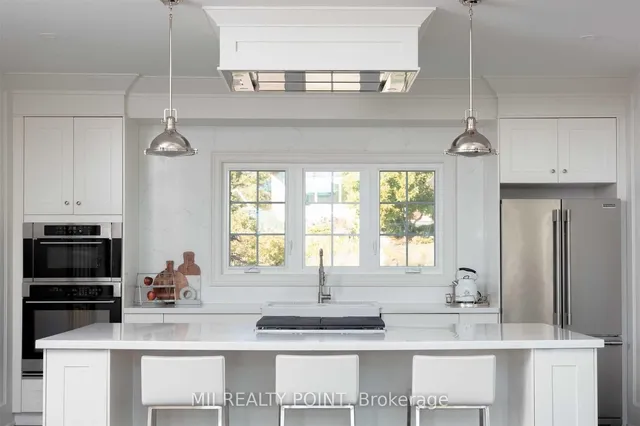 Additional image 9 of 881 Danforth Pl