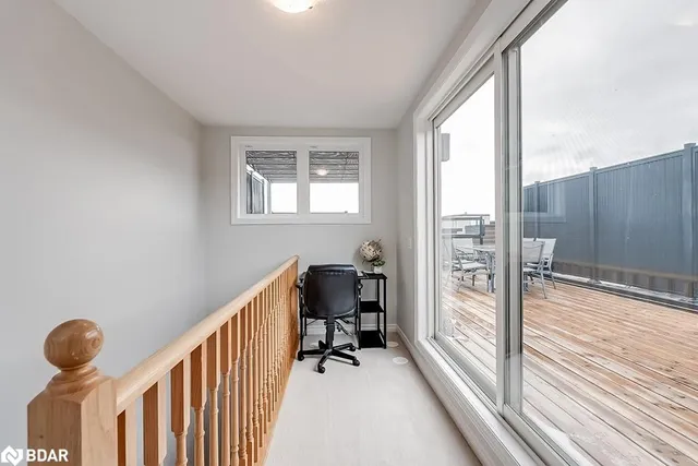 Additional image 27 of 3048 Silvertip Common Common