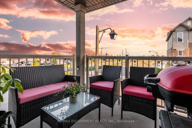 Additional image 3 of 51 Laguna Village Cres