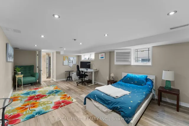 Additional image 18 of 246 Prescott Ave