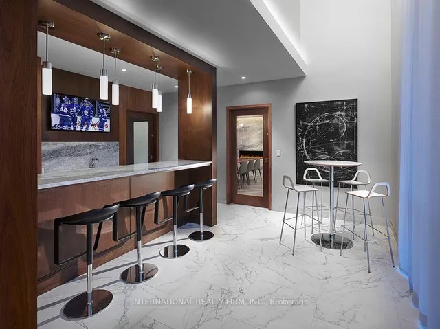 Additional image 19 of 255 Village Green Sq Unit 3104