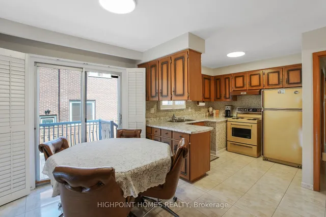 Additional image 18 of 31 Scarden Ave