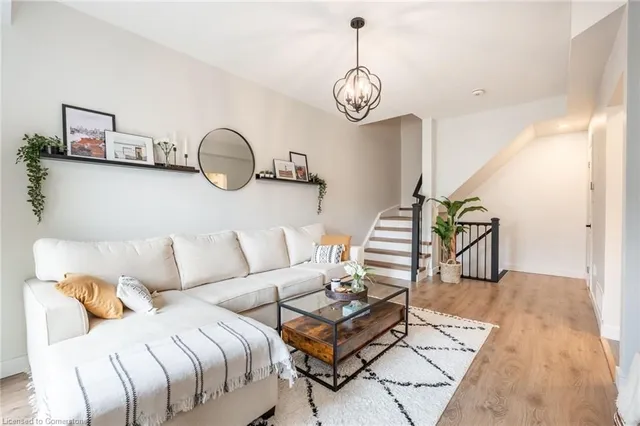 Additional image 12 of 11 Stockbridge Gdns Unit 5