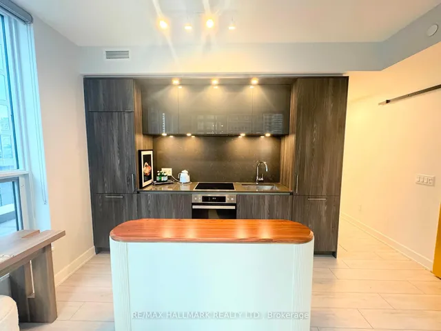 Additional image 15 of 35 Mercer St Unit 2014