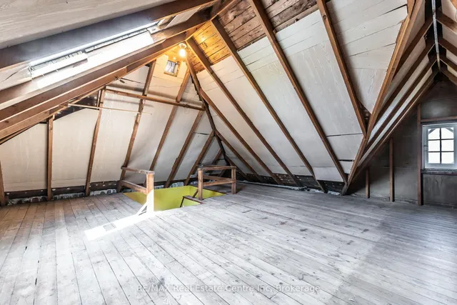 Additional image 34 of 100 Borden Ave