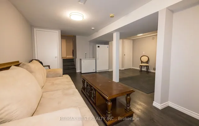 Additional image 31 of 7110 Codlin Ave