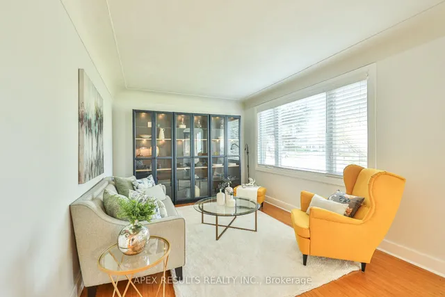 Additional image 9 of 2260 New St