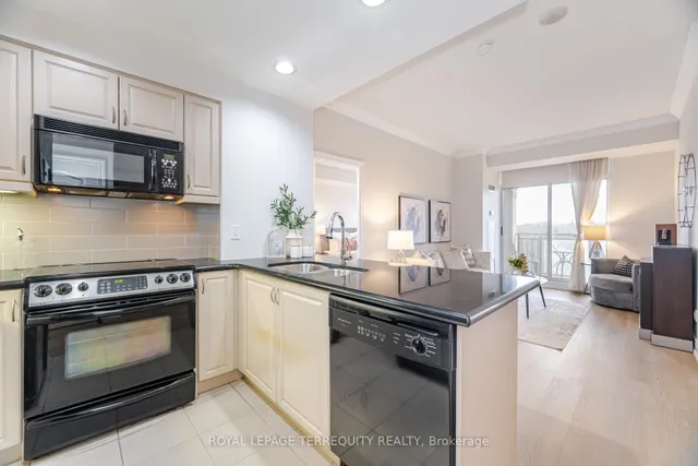 Additional image 8 of 1101 Leslie St Unit 305